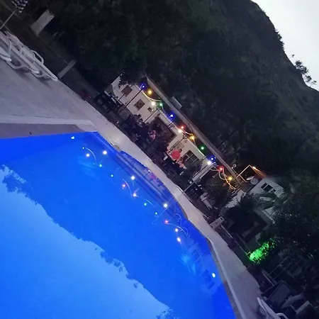Guemues Otel