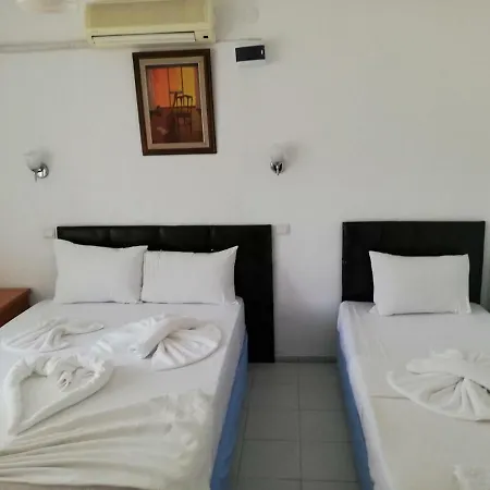 Guemues Otel فندق مبيت وإفطار *